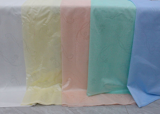230cm Breiten-weiße Matratzen-steppender Gewebe-Polyester 100% Druckkissenbezug-Stoff