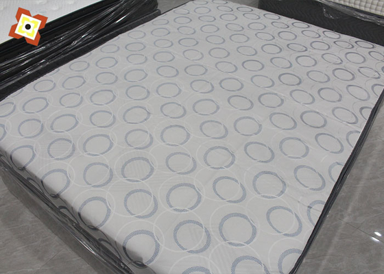 Weiße Paste, die Breite des weiche Matratzen-steppende Gewebe-235cm druckt