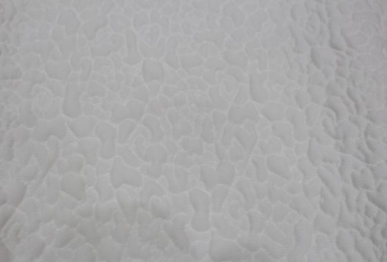 Satin-Polyester-160gsm gesponnener Matratzen-Gewebe-Falten-Beweis mit Blasen-Muster