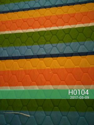 Feuchtigkeitsfestes Polyester-Rohseide-Gewebe, Polyester 60gsm Microfiber-Gewebe