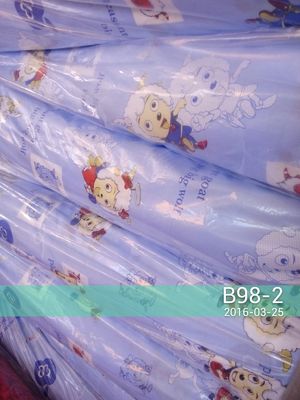Falten-beständiges 40gsm gesponnenes Druckgewebe mit Blumen gedruckt